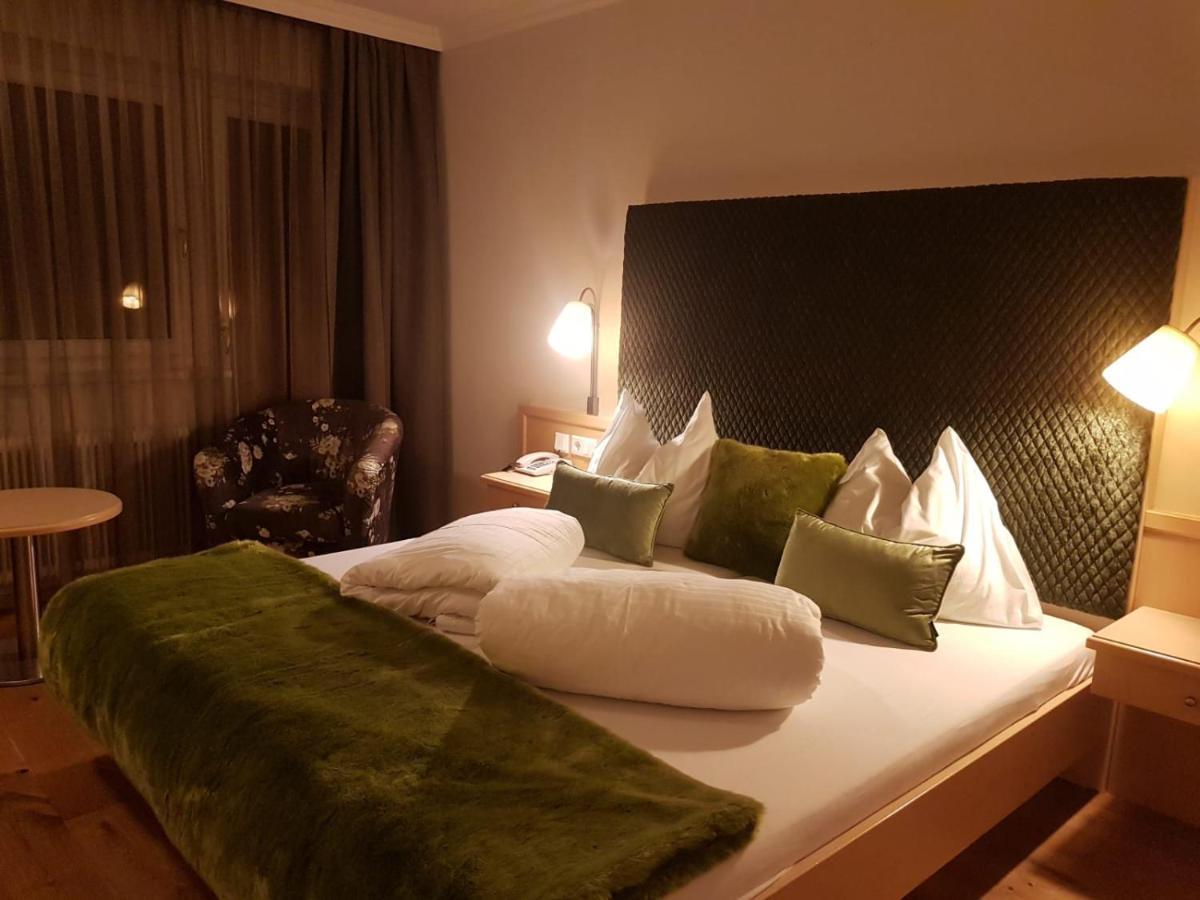 Sport & Familienhotel Baerenwirt Aich  Eksteriør billede